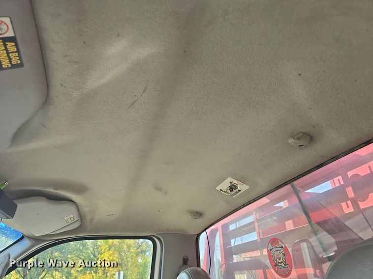 image for item DQ5260 1999 Ford F350 Super Duty  brush fire truck