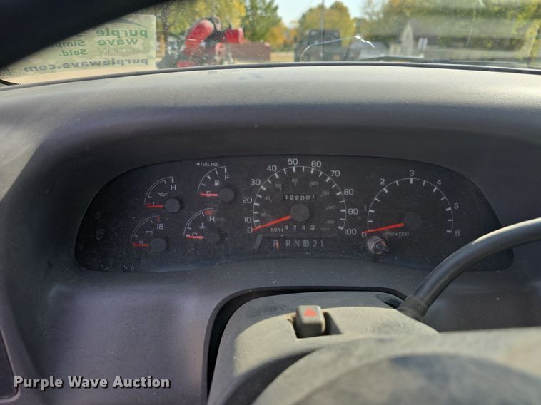 image for item DQ5260 1999 Ford F350 Super Duty  brush fire truck