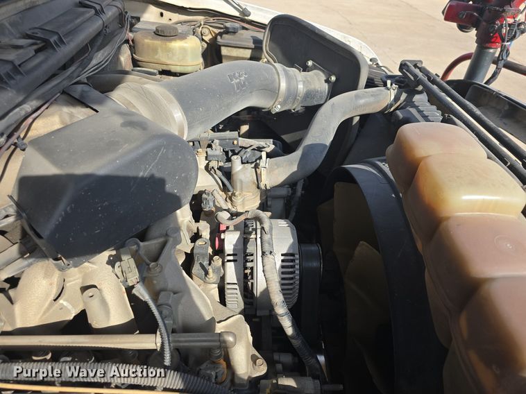 image for item DQ5260 1999 Ford F350 Super Duty  brush fire truck