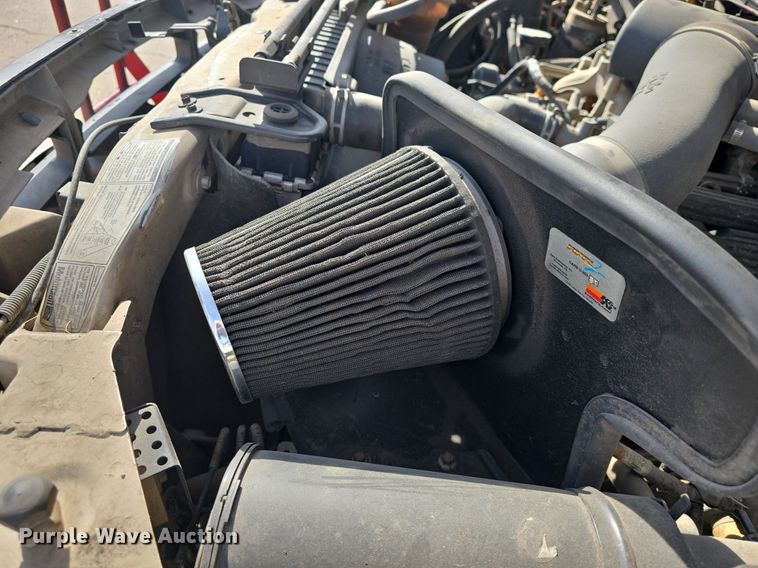 image for item DQ5260 1999 Ford F350 Super Duty  brush fire truck