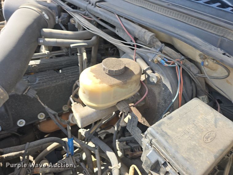 image for item DQ5260 1999 Ford F350 Super Duty  brush fire truck