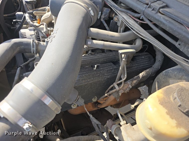 image for item DQ5260 1999 Ford F350 Super Duty  brush fire truck