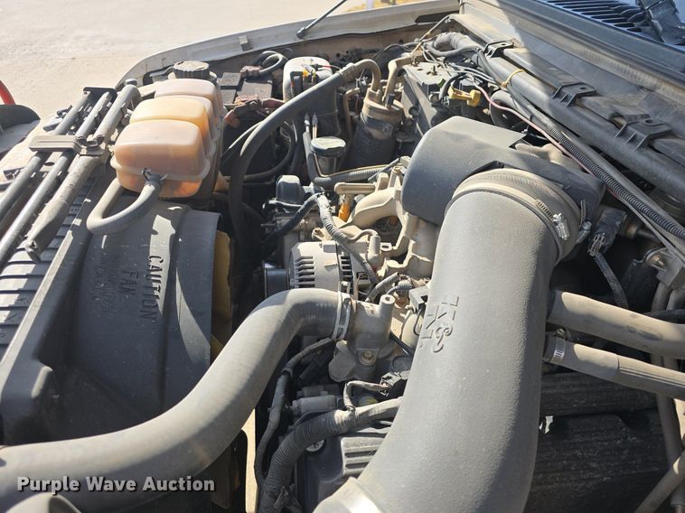 image for item DQ5260 1999 Ford F350 Super Duty  brush fire truck