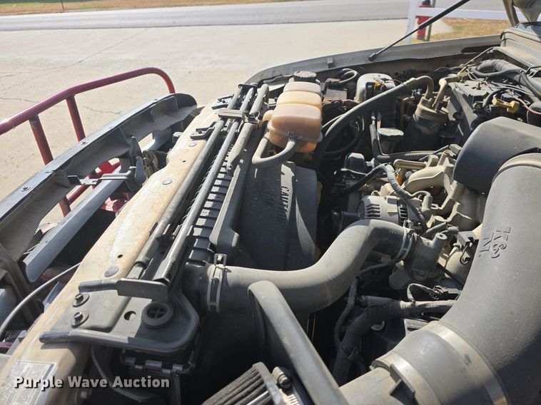 image for item DQ5260 1999 Ford F350 Super Duty  brush fire truck