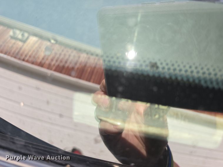 image for item DQ5260 1999 Ford F350 Super Duty  brush fire truck