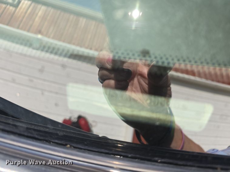 image for item DQ5260 1999 Ford F350 Super Duty  brush fire truck