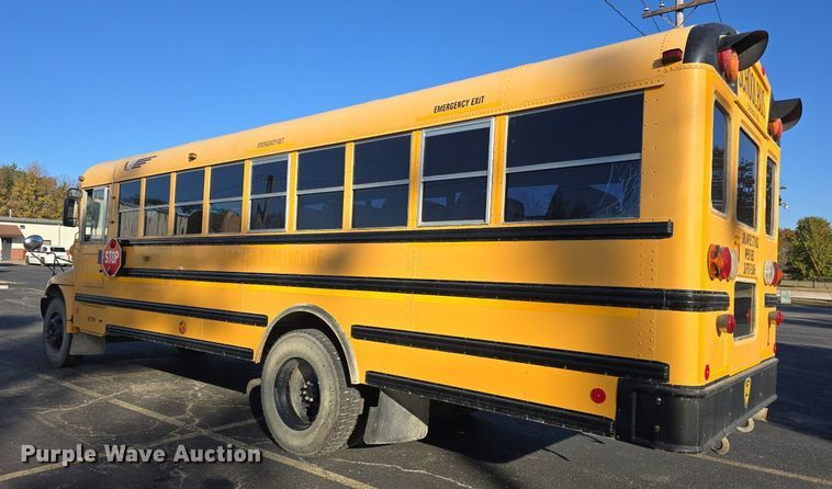 image for item DQ5272 2007 IC CE200 school bus