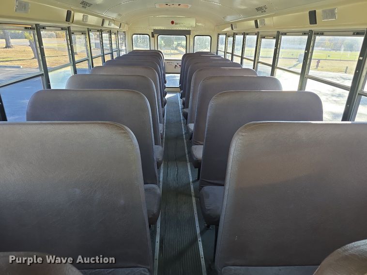 image for item DQ5272 2007 IC CE200 school bus