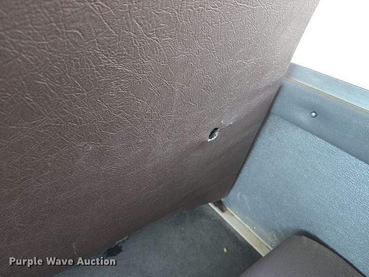 image for item DQ5272 2007 IC CE200 school bus