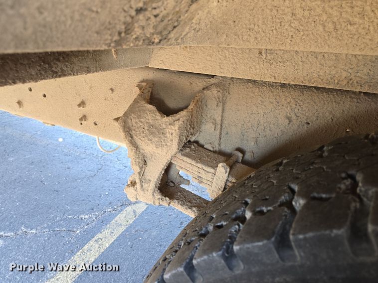 image for item DQ5272 2007 IC CE200 school bus