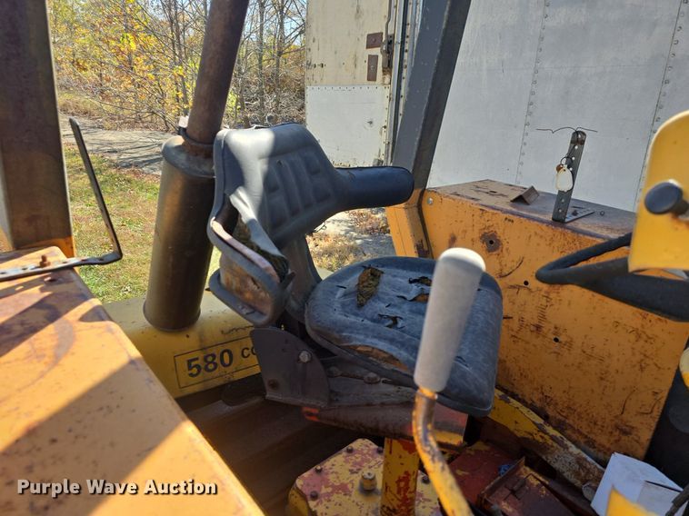 image for item DQ5273 Case 580 Construction King tractor