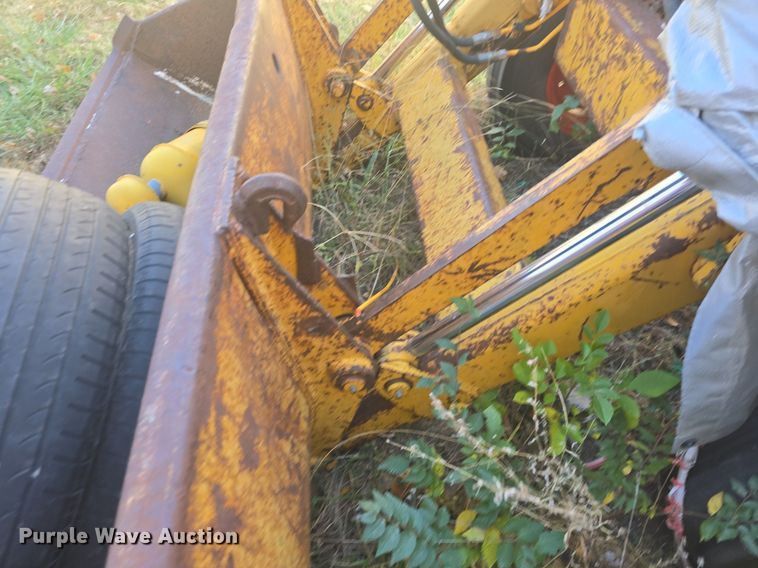 image for item DQ5273 Case 580 Construction King tractor