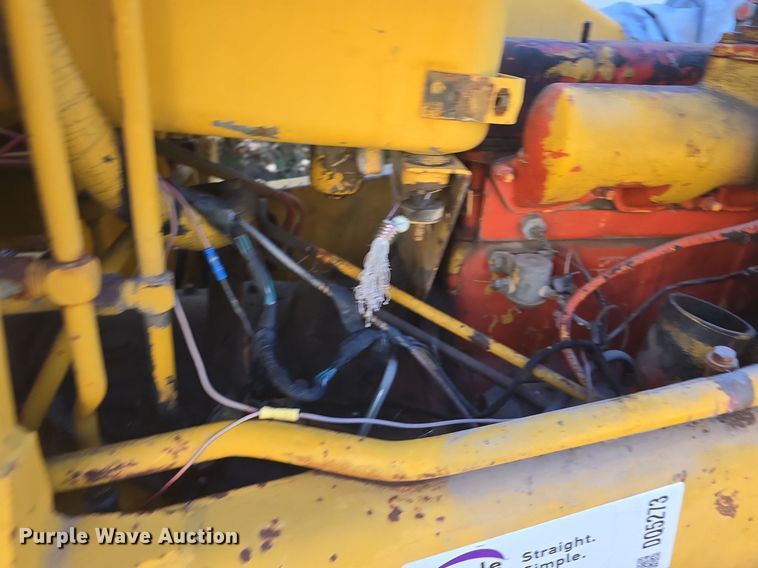 image for item DQ5273 Case 580 Construction King tractor