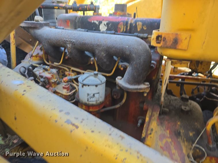 image for item DQ5273 Case 580 Construction King tractor