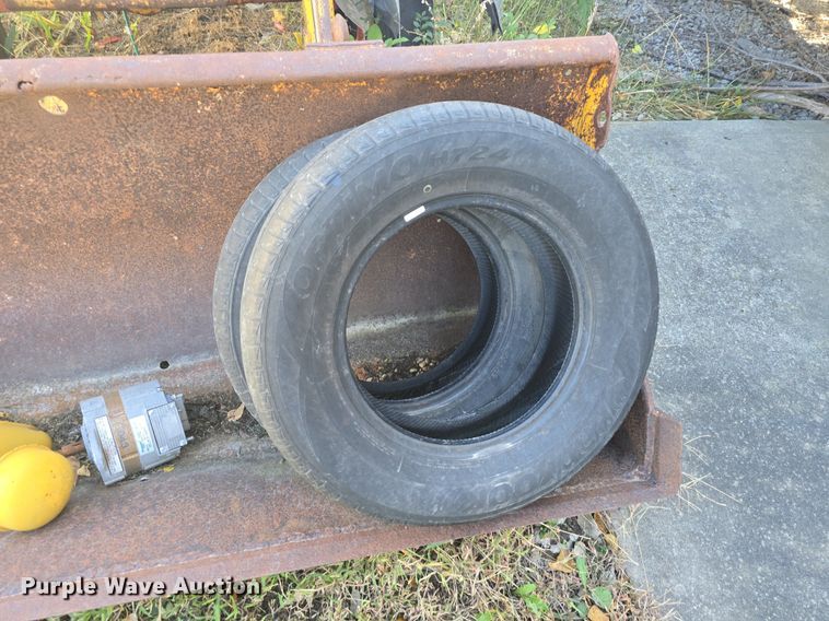 image for item DQ5273 Case 580 Construction King tractor