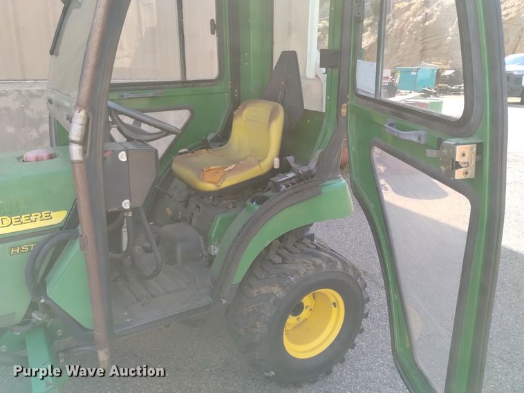 image for item DQ6193 2004 John Deere 2210 MFWD tractor