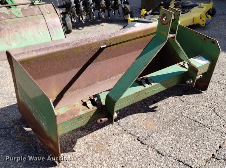 image for item DQ6193 2004 John Deere 2210 MFWD tractor