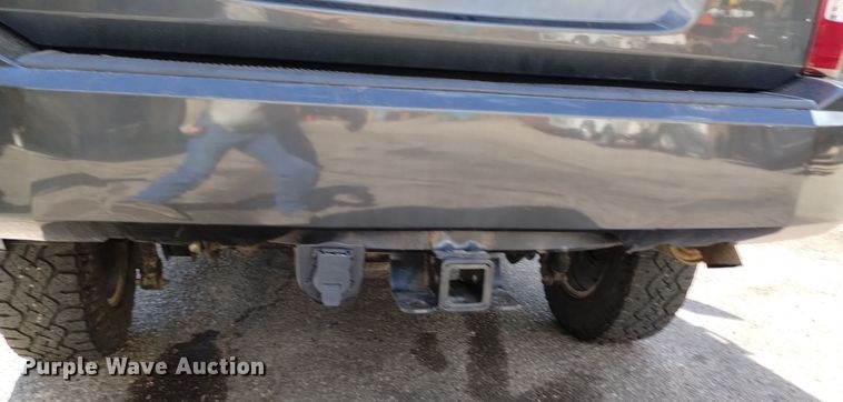 image for item DQ6195 2011 Jeep Liberty SUV