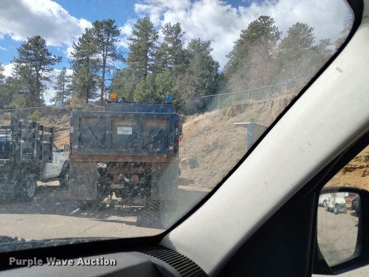 image for item DQ6195 2011 Jeep Liberty SUV