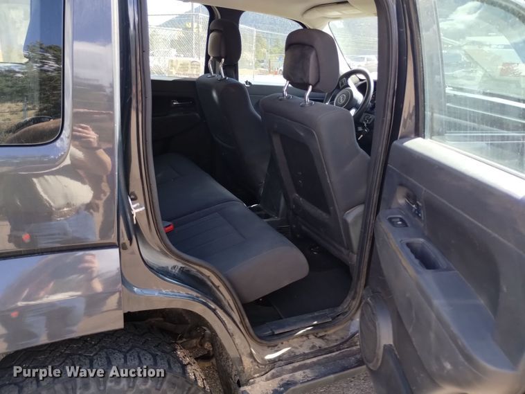 image for item DQ6195 2011 Jeep Liberty SUV