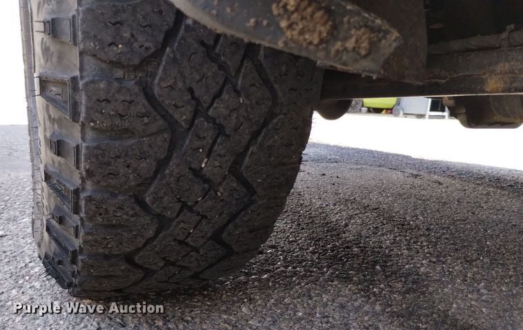 image for item DQ6195 2011 Jeep Liberty SUV