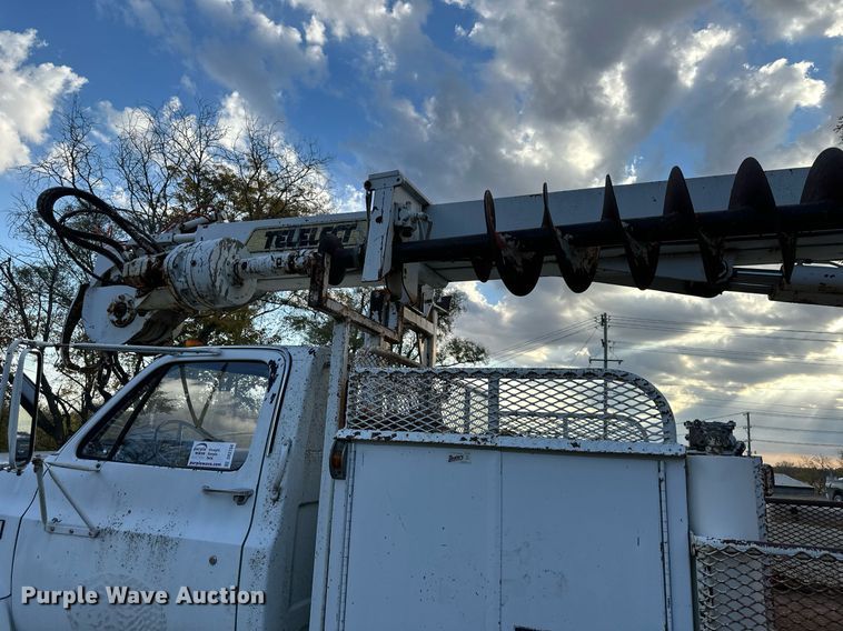 image for item DR2734 1990 GMC 7000 digger derrick truck