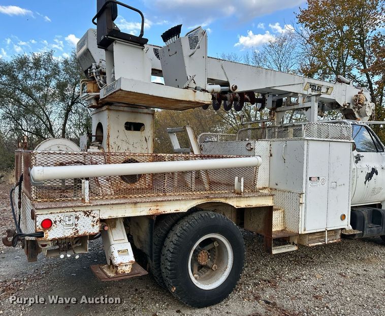 image for item DR2734 1990 GMC 7000 digger derrick truck