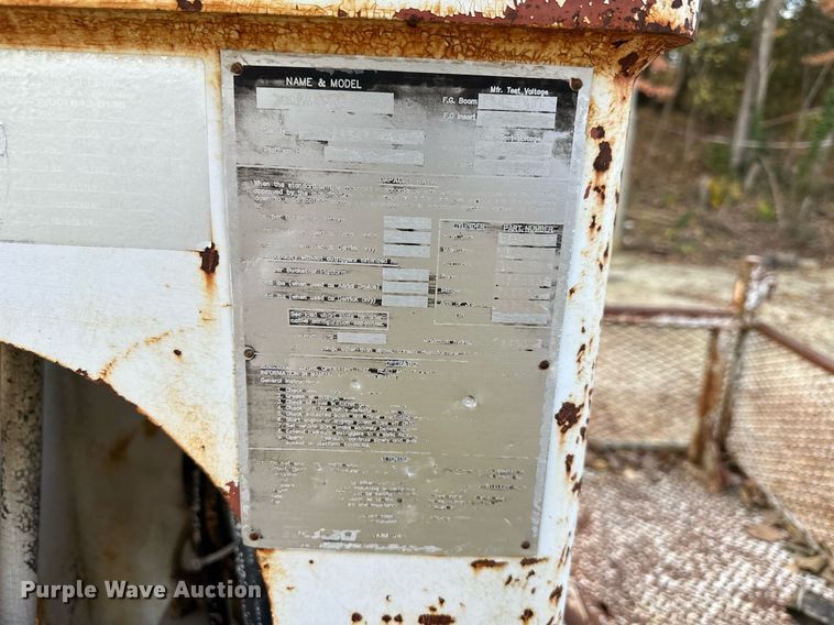 image for item DR2734 1990 GMC 7000 digger derrick truck