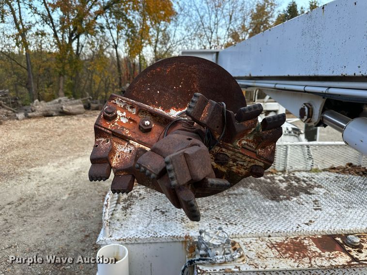 image for item DR2734 1990 GMC 7000 digger derrick truck