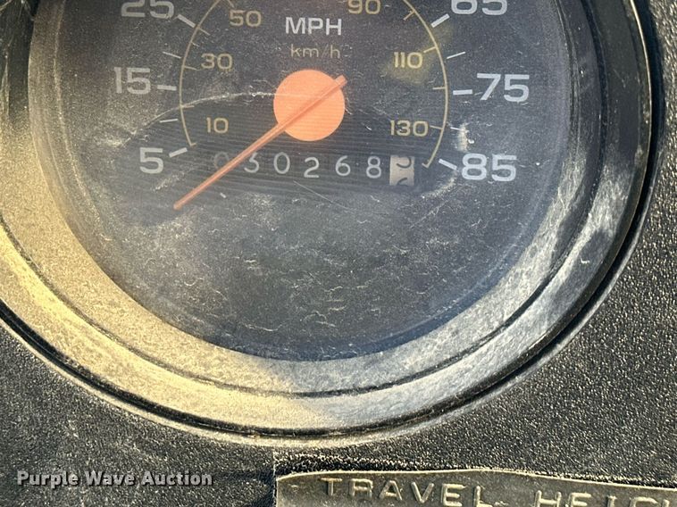 image for item DR2734 1990 GMC 7000 digger derrick truck