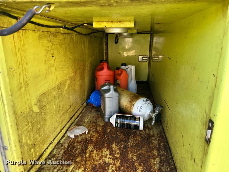 image for item DR2736 1979 Ford F700 pumper fire truck