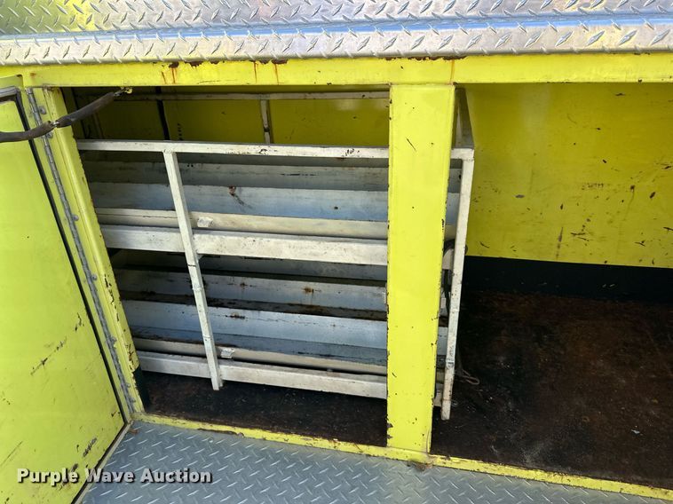 image for item DR2736 1979 Ford F700 pumper fire truck