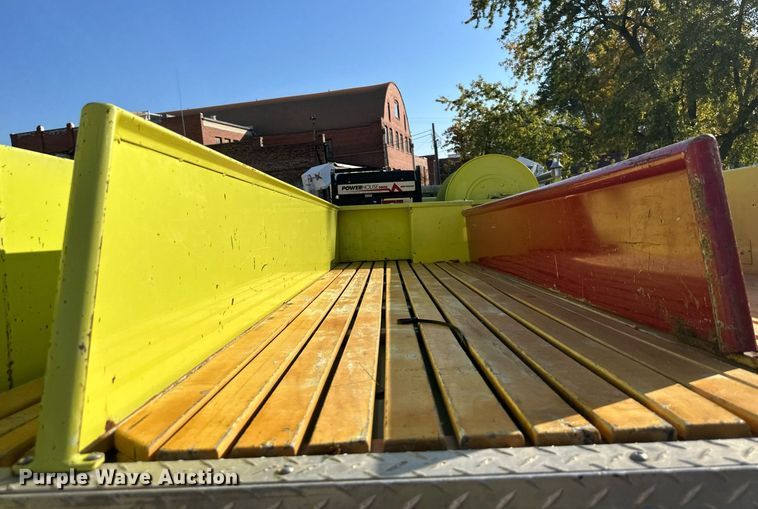 image for item DR2736 1979 Ford F700 pumper fire truck