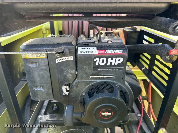 image for item DR2736 1979 Ford F700 pumper fire truck