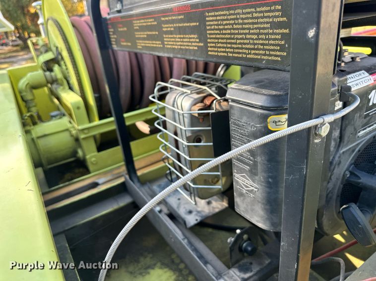 image for item DR2736 1979 Ford F700 pumper fire truck