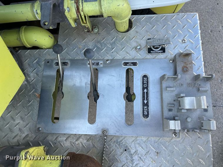 image for item DR2736 1979 Ford F700 pumper fire truck