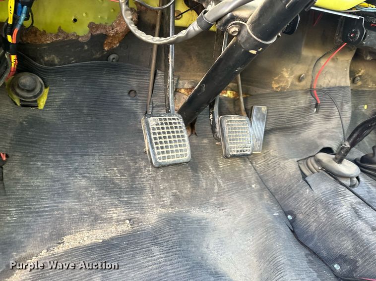 image for item DR2736 1979 Ford F700 pumper fire truck