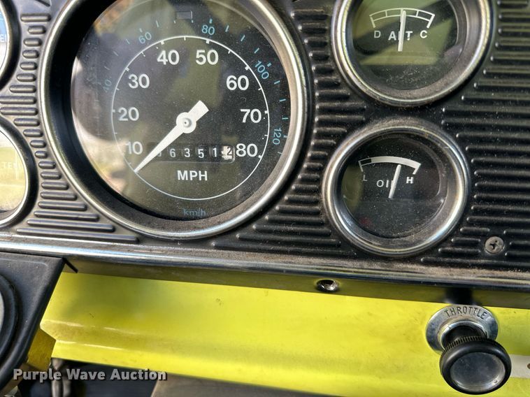 image for item DR2736 1979 Ford F700 pumper fire truck