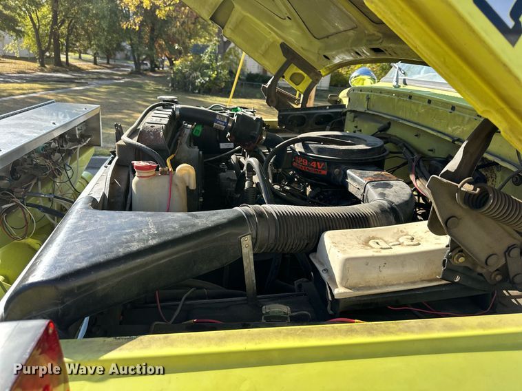 image for item DR2736 1979 Ford F700 pumper fire truck