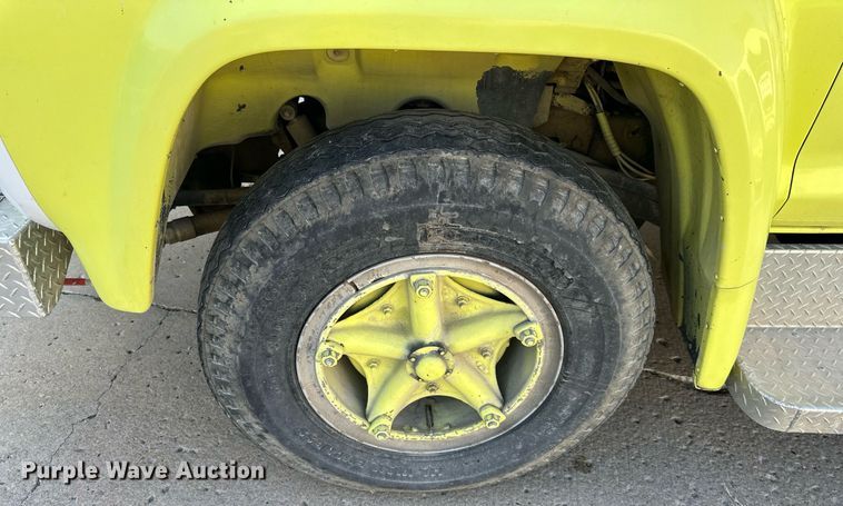 image for item DR2736 1979 Ford F700 pumper fire truck