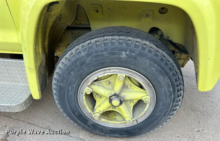 image for item DR2736 1979 Ford F700 pumper fire truck