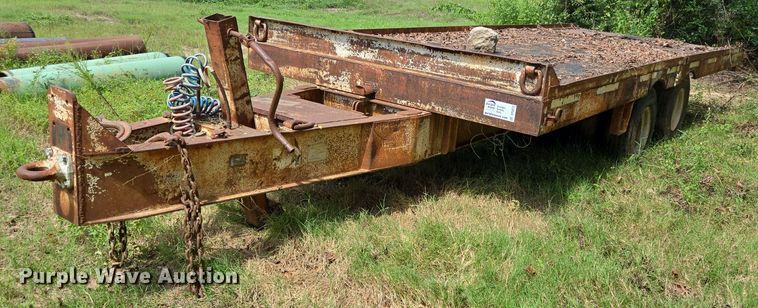 image for item DT5273 1989 Gooseneck tilt deck equipment trailer