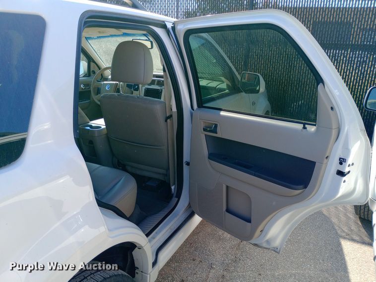 image for item DW0795 2009 Mercury Mariner SUV