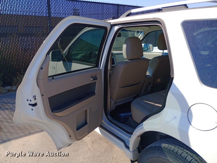 image for item DW0795 2009 Mercury Mariner SUV