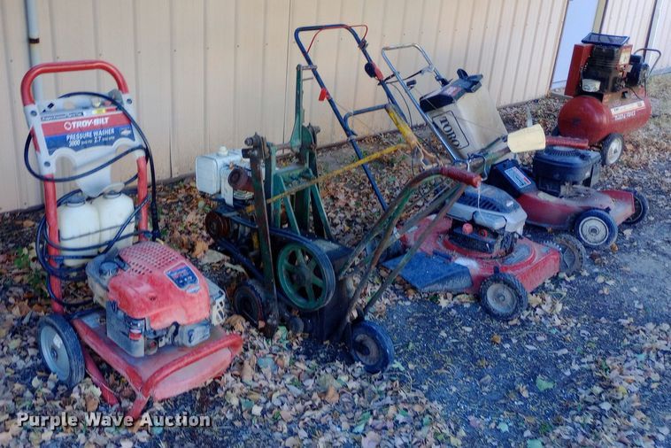 image for item DW0826 Lawn and garden equipment