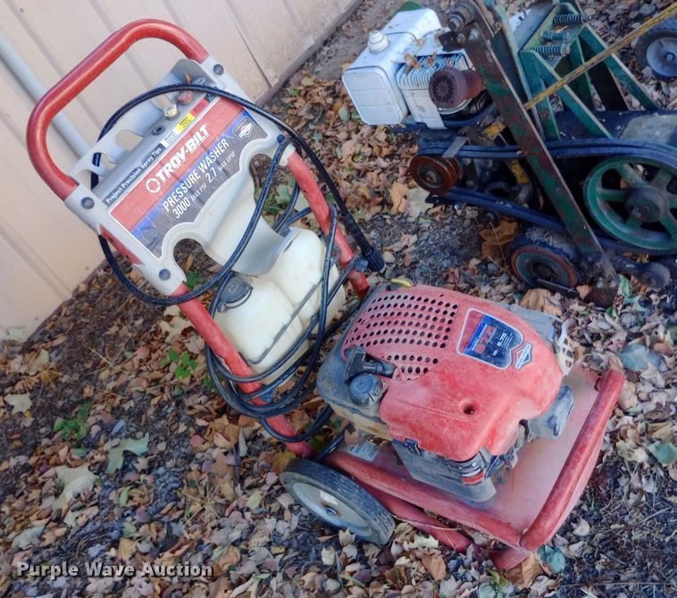 image for item DW0826 Lawn and garden equipment