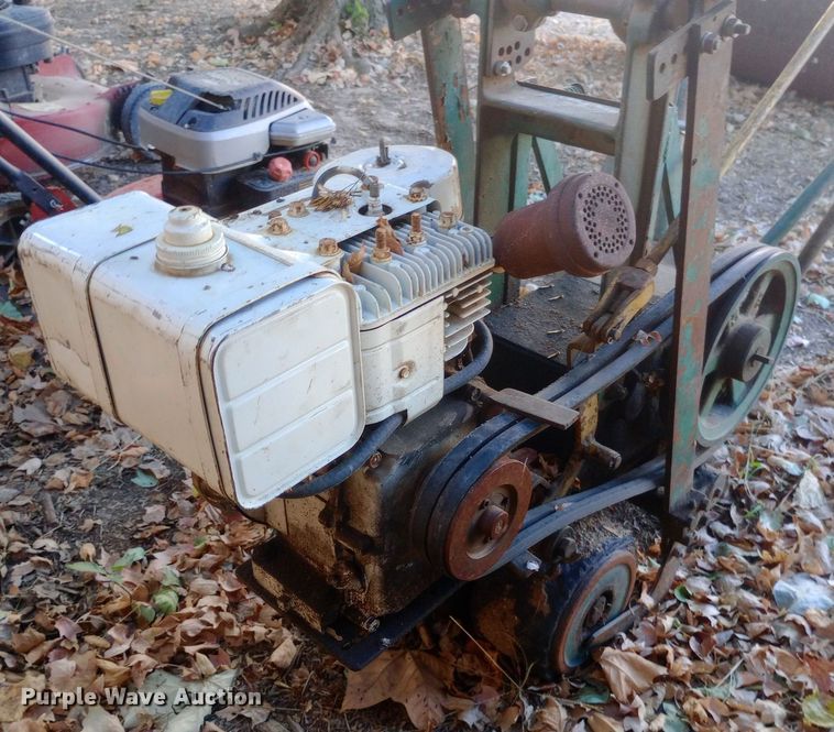 image for item DW0826 Lawn and garden equipment