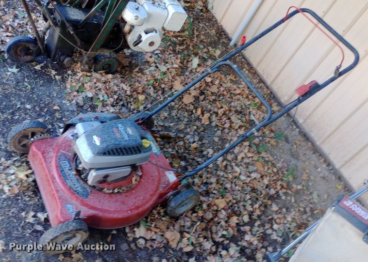 image for item DW0826 Lawn and garden equipment