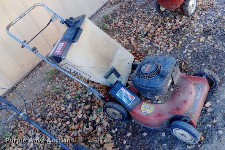 image for item DW0826 Lawn and garden equipment