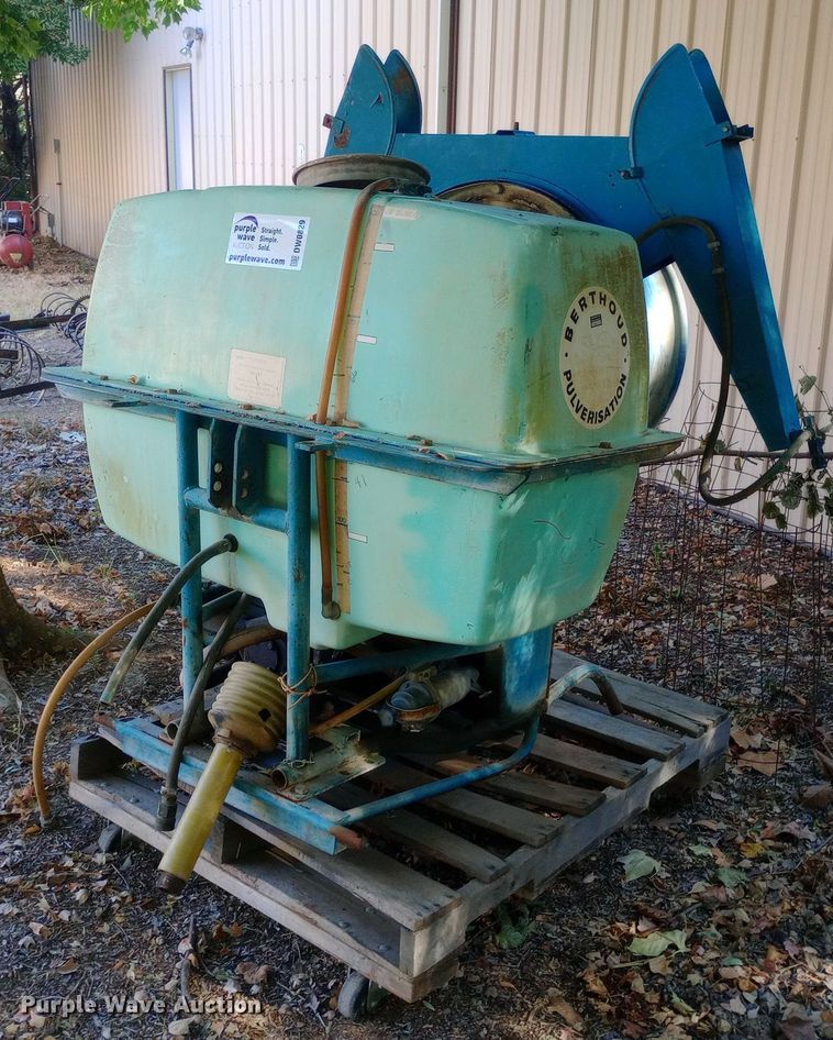 image for item DW0829 Berthoud GYP460-M sprayer